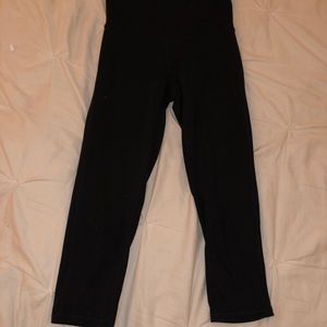 Black Capri leggings